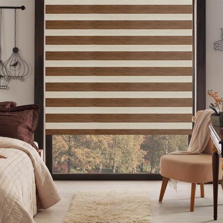 Zebra perdeyle tamamlanan bir yaşam alanı